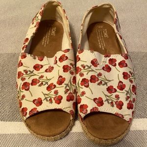 Floral Toms peep toe flats